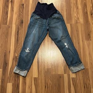 Maternity distressed Jean capris